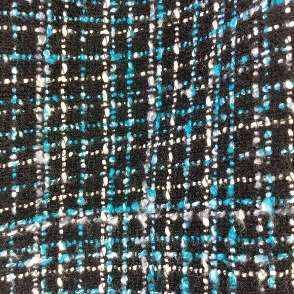 Taiga Tweed Blue and Black Suit Size 6 - Picture 8 of 14